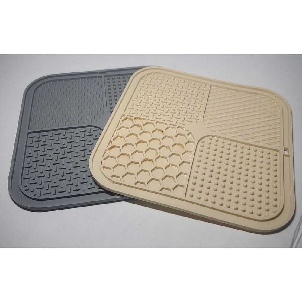 2 Pack Silicone Lick Mats for Dogs Cats Slow Feeder Anxiety Relief Suction Cups